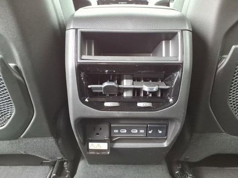 New 2026 Jeep Grand Cherokee Limited AWD/4WD image 26
