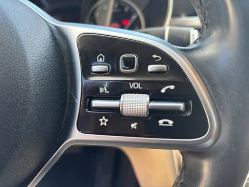 Used 2019 Mercedes-Benz C 300 4MATIC Sedan image 12