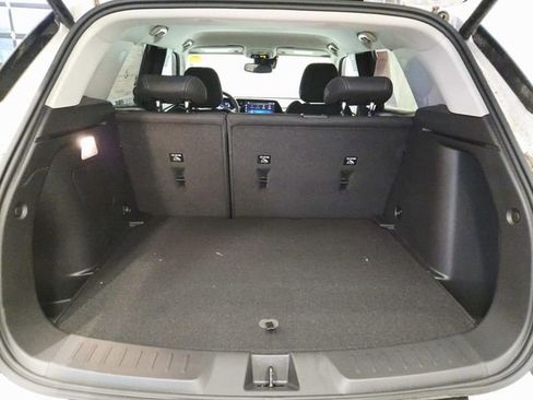 Used 2024 Chevrolet TrailBlazer LT w/ Convenience Package image 10