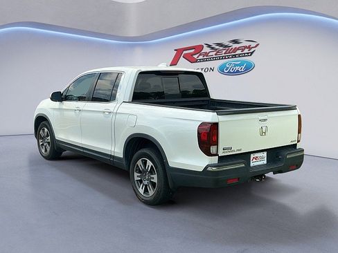 Used 2019 Honda Ridgeline RTL-T image 3