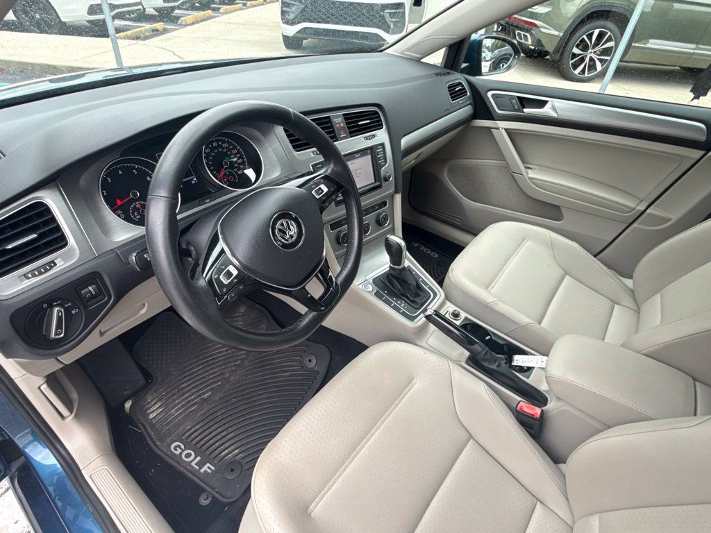 Used 2017 Volkswagen Golf Wolfsburg Edition FWD image 14