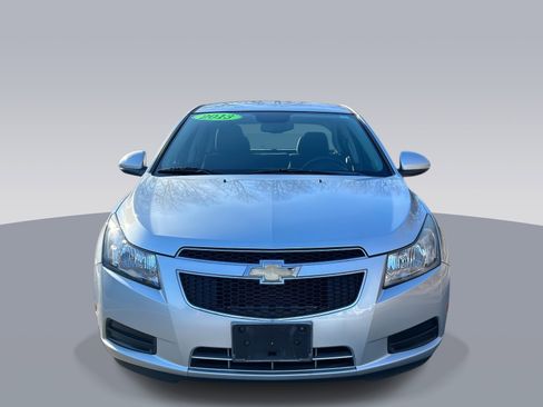 Used 2013 Chevrolet Cruze LT image 8
