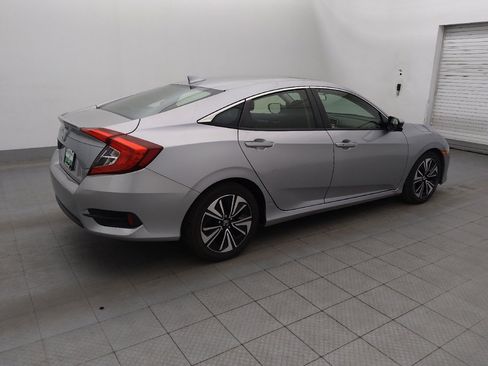 Used 2018 Honda Civic EX-T image 10