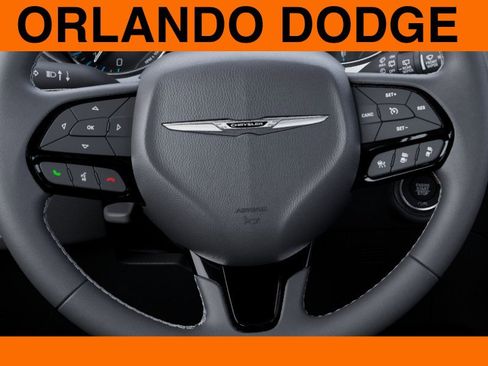 New 2026 Chrysler Pacifica Select image 19