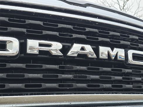 Used 2022 RAM 1500 Big Horn image 32