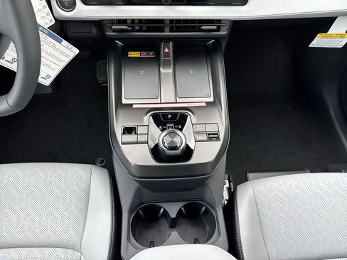 New 2026 Subaru Solterra Premium image 21