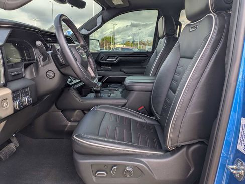 Used 2023 GMC Sierra 1500 AT4X AWD/4WD image 14