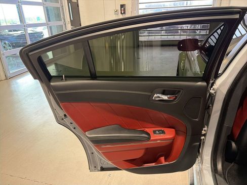 Used 2020 Dodge Charger SRT Hellcat w/ Harman/Kardon Audio Group image 30