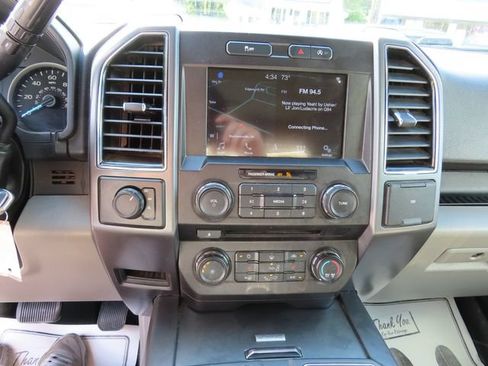 Used 2018 Ford F150 XLT w/ Equipment Group 302A Luxury AWD/4WD image 21