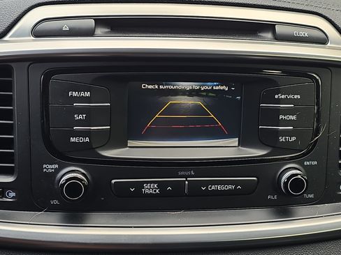 Used 2016 Kia Sorento EX AWD/4WD image 22