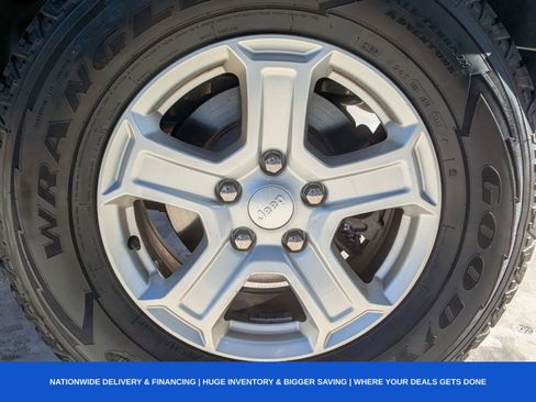 Used 2019 Jeep Wrangler Unlimited Sport S image 38