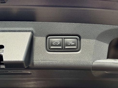 New 2025 Kia Telluride S image 13