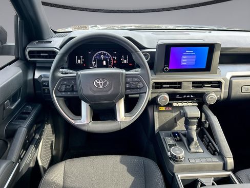 Used 2026 Toyota 4Runner SR5 AWD/4WD image 34