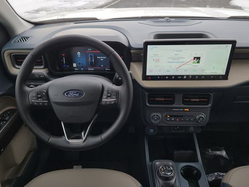 New 2026 Ford Maverick Lariat image 25