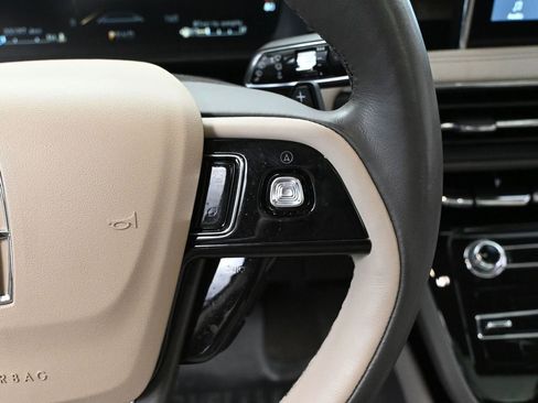 Used 2022 Lincoln Corsair Reserve w/ Equipment Group 201A image 31