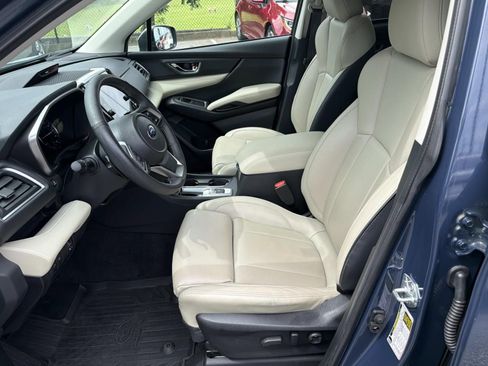 Used 2023 Subaru Ascent Limited w/ Technology Package AWD/4WD image 9