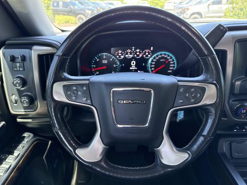 Used 2018 GMC Sierra 1500 Denali w/ Denali Ultimate Package AWD/4WD image 14