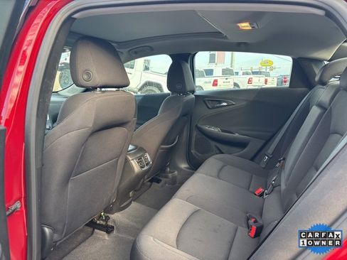 Used 2024 Chevrolet Malibu LT image 9