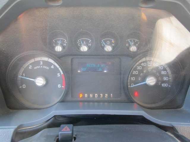 Used 2014 Ford F550 2WD Regular Cab Super Duty image 10
