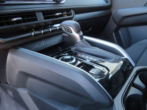 New 2026 Chevrolet Colorado LT image 6