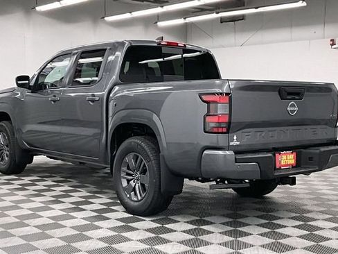 New 2026 Nissan Frontier SV AWD/4WD image 4