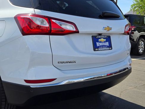 Used 2020 Chevrolet Equinox LT FWD image 5