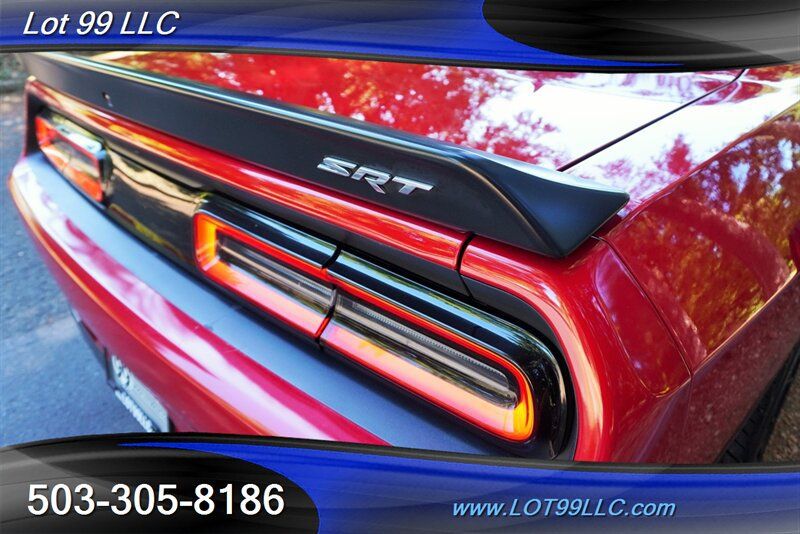Used 2015 Dodge Challenger SRT Hellcat RWD image 31