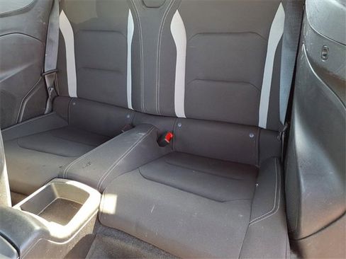 Used 2023 Chevrolet Camaro LT image 9