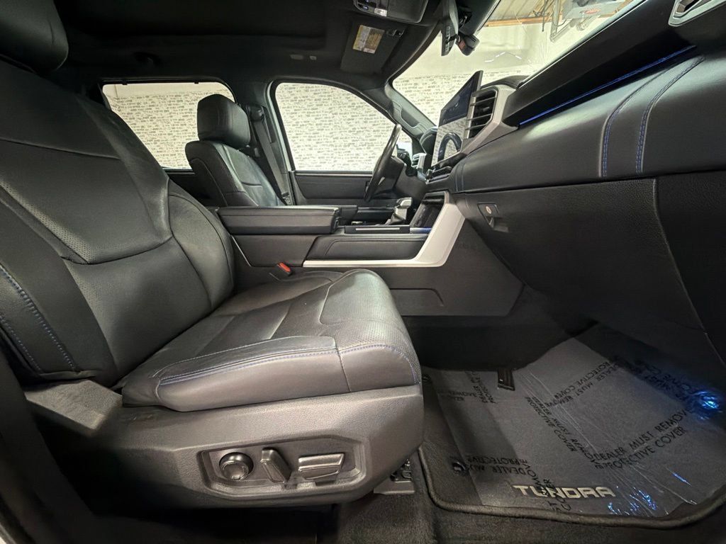 Used 2022 Toyota Tundra Platinum AWD/4WD image 11