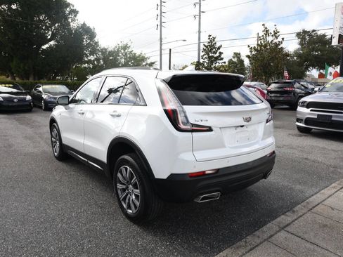 Used 2022 Cadillac XT4 Sport w/ Enhanced Visibility Package FWD image 5