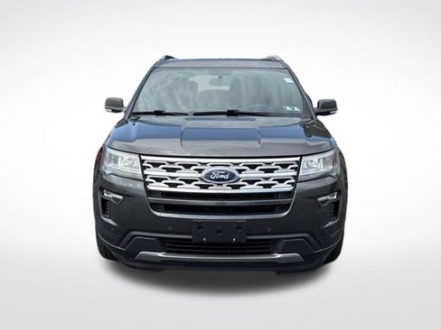 Used 2019 Ford Explorer XLT w/ Equipment Group 202A AWD/4WD image 2