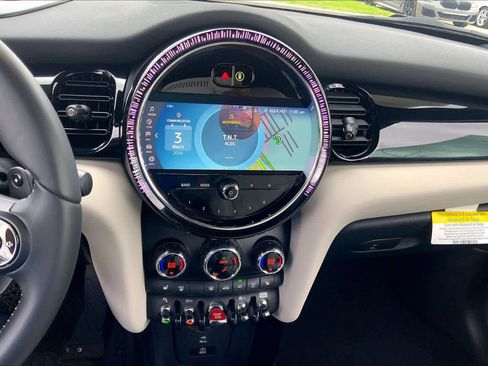 Certified 2024 MINI Cooper S image 5