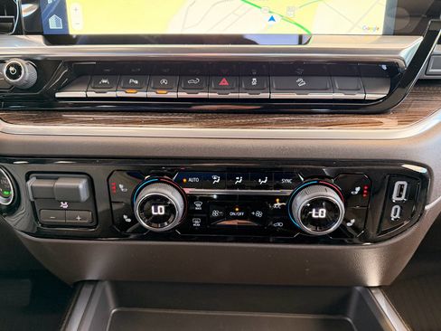 New 2026 Chevrolet Silverado 1500 LT Trail Boss w/ LT Trail Boss Premium Package AWD/4WD image 14