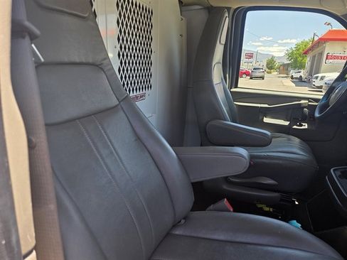 Used 2024 GMC Savana 2500 w/ Driver Convenience Package RWD image 7