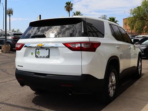 Used 2021 Chevrolet Traverse LS w/ LPO, Cargo Package FWD image 13