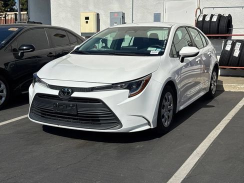 Certified 2024 Toyota Corolla LE FWD image 2