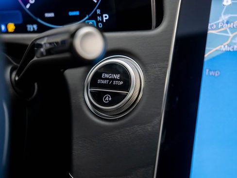 New 2025 Mercedes-Benz E 450 4MATIC All-Terrain Wagon image 28