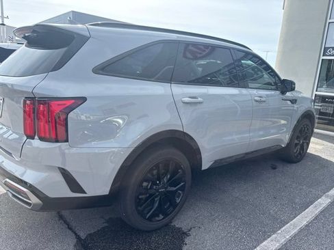 Used 2022 Kia Sorento SX FWD image 3