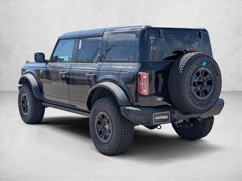 New 2026 Ford Bronco Badlands image 9