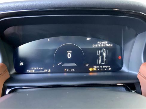 Used 2022 Lincoln Nautilus Reserve w/ Equipment Group 202A image 25