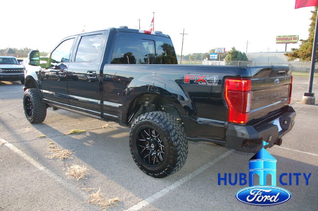 Used 2021 Ford F250 Lariat w/ Lariat Ultimate Package AWD/4WD image 3