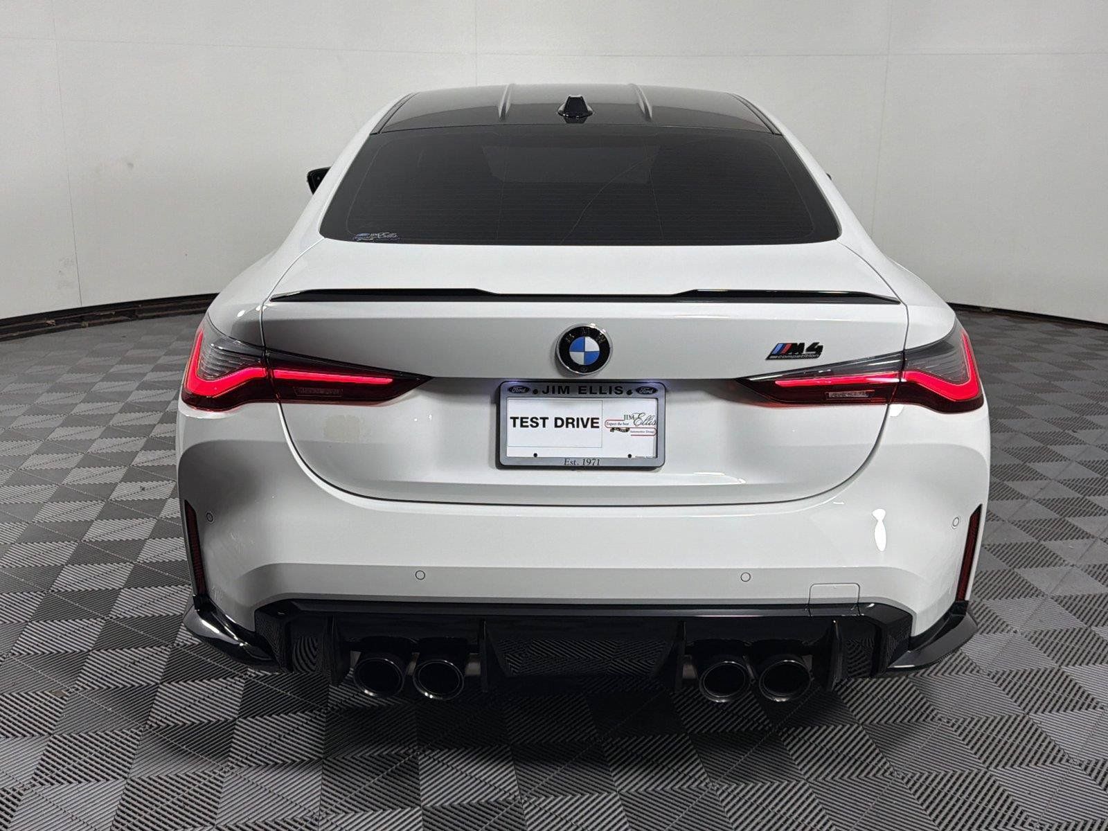 Used 2024 BMW M4 Competition w/ Executive Package RWD image 6