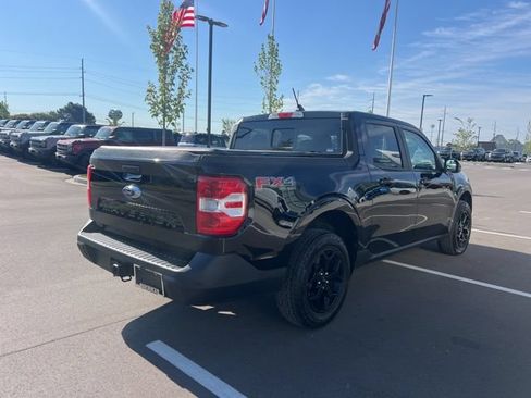 Used 2024 Ford Maverick Lariat w/ FX4 Off-Road Package AWD/4WD image 5
