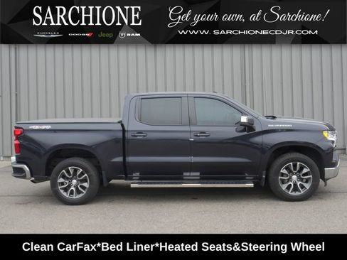 Used 2022 Chevrolet Silverado 1500 LT AWD/4WD image 1