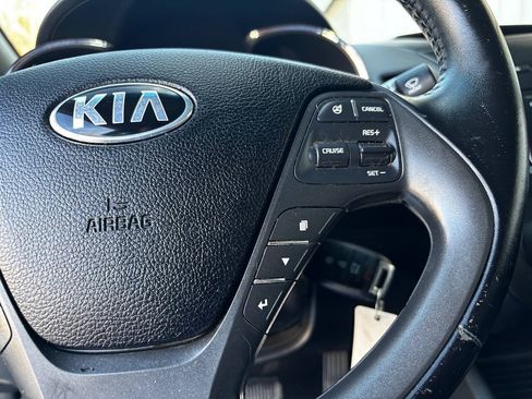 Used 2015 Kia Forte EX FWD image 35