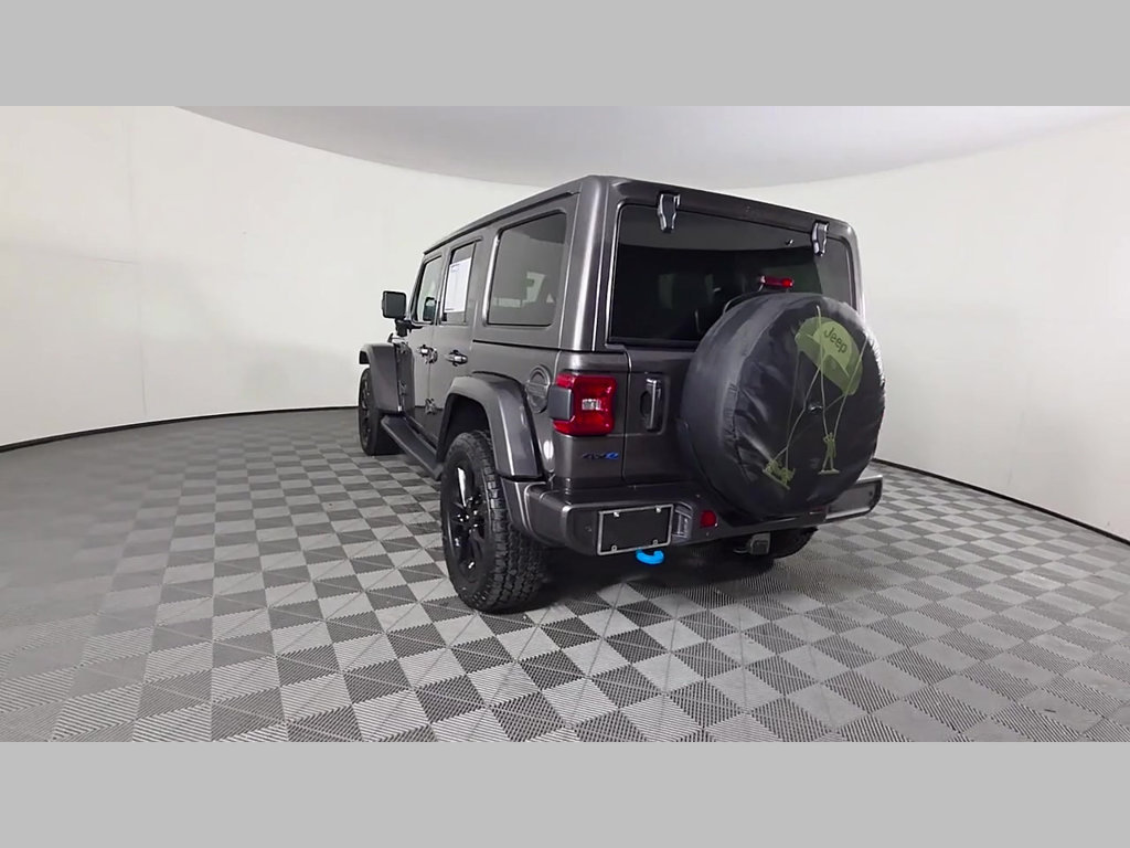 Used 2021 Jeep Wrangler Unlimited Sahara AWD/4WD image 10