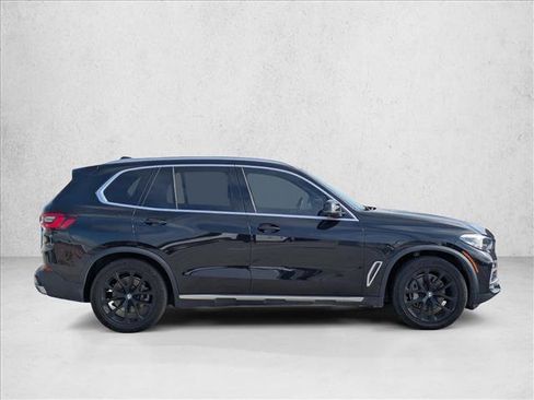 Used 2020 BMW X5 xDrive40i w/ Premium Package image 4