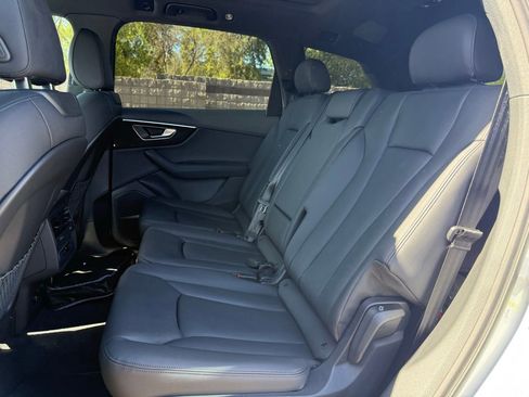 Used 2023 Audi Q7 3.0T Premium Plus AWD/4WD image 9