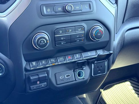 Used 2025 Chevrolet Silverado 2500 Custom w/ Custom Value Package image 24