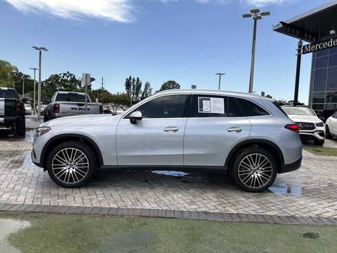 Certified 2023 Mercedes-Benz GLC 300 image 3